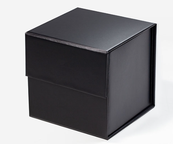 CUSTOM - Magnetic Gift Box w/ Logo